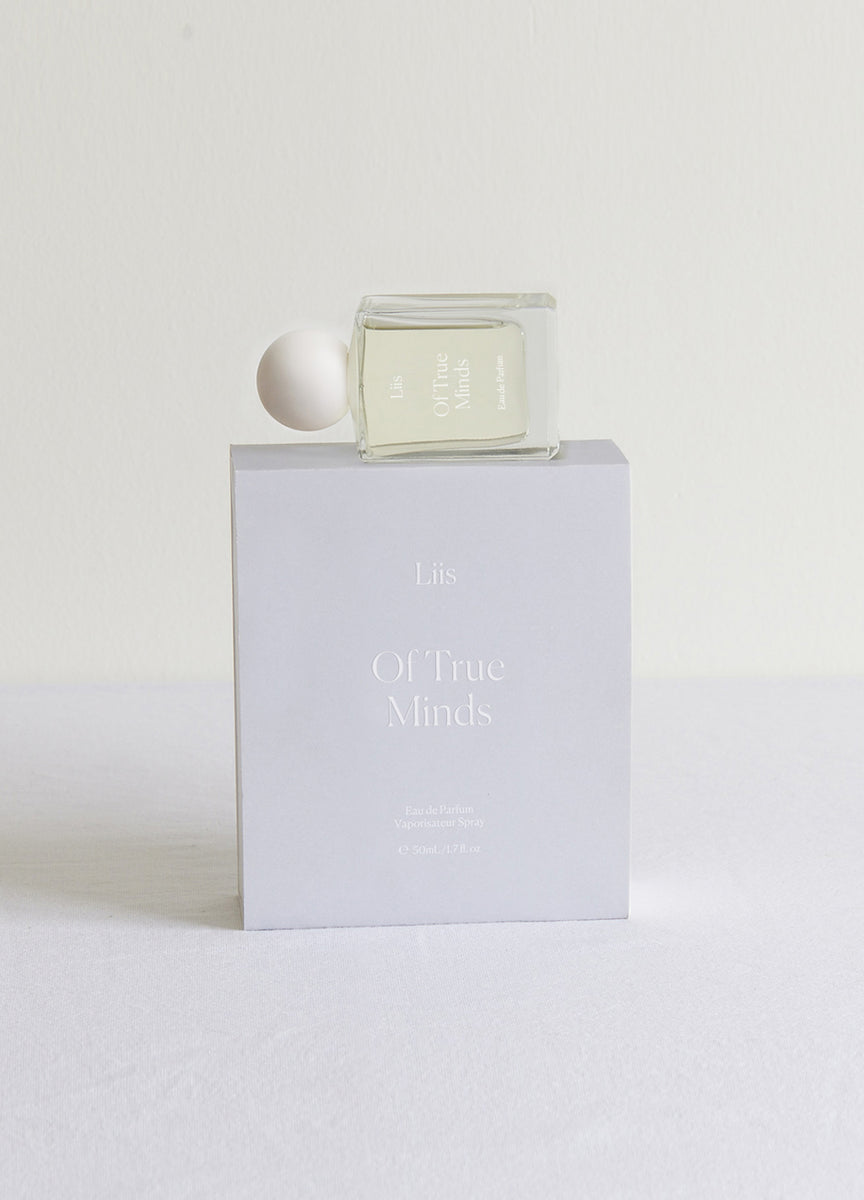 Liis Of True Minds box